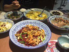 -佬湘楼·27年湘菜(天河都市广场店)