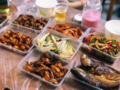 黄鱼-蓝精灵饺子店