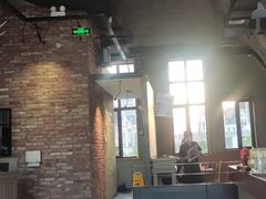 -LENBACH兰巴赫西餐啤酒坊(大连东港店)