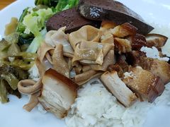 -乌文新澄海卤鹅店