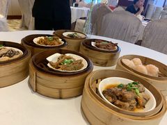 -万龙洲海鲜(大兴绿地缤纷城店)