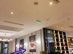 -港丽餐厅(高德置地店)