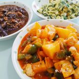 翻炒后起锅。配合饭，那绝对是超级下饭，哈哈哈
