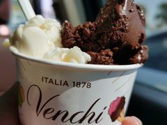 -VENCHI 闻绮(上海佛罗伦萨小镇店)