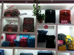 -家乐福(古北店)
