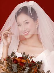 -雪中彩影婚纱摄影·微光艺术中心