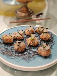 -鑫淼餐饮娱乐中心(江东街店)