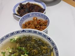 -鲁达面馆本帮风味(共康东路店)