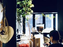 -Metal hands·铁手咖啡