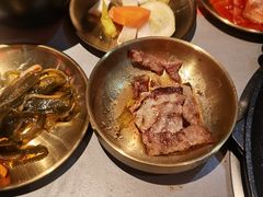 -轻烧烤肉(光谷步行街店)