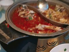 -阿瓦山寨·湘菜现炒·剁椒鱼头王(咸阳总店)