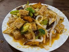 -卫小旦老味大盘鸡总店