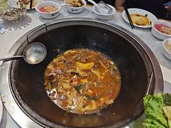 -鲁员外地锅鸡地锅鱼(古墩路店)