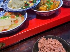 -蓝田九大碗民俗食府(蓝田店)