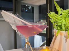 -Oasis Bar & Grill
