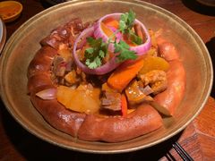 西域馕包肉-楼兰新疆主题餐厅(悠方店)