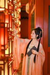 -支流映画摄影·汉服妆造跟拍(本宫来了银泰店)