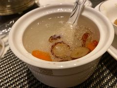 -雍和会海鲜姿造自助(湖东路店)