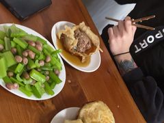 -宝瑞门钉肉饼店