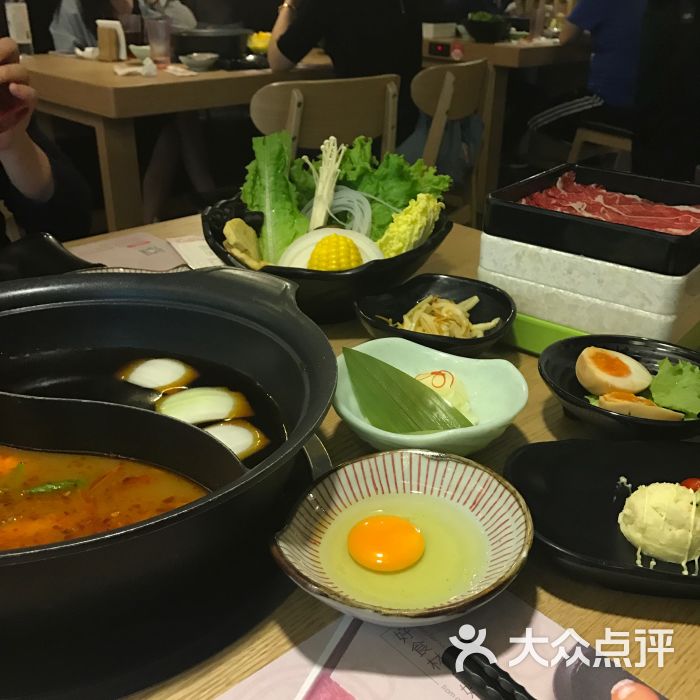 旬野菜日式火锅图片