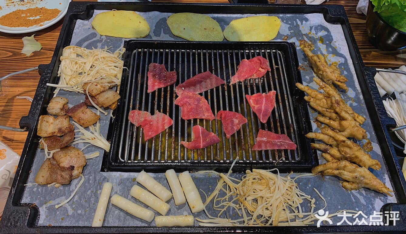 金华兰溪网红烤肉火盆烧烤五花肉打卡