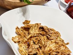 -红鼎豆捞·非遗鲍皇汤火锅(宝丰路店)