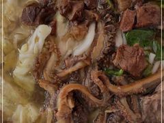 -花溪王记牛肉粉(四季花溪商场店)