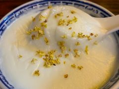 桂花双皮奶-周大娘牛乳(旧寨古村总店)