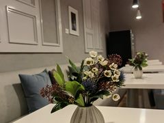 店内布置-潮一不贰·法式甜品·生日蛋糕·西式简餐(外滩店)