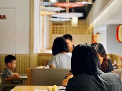 大堂-旺角里·榴莲鸡煲(兴华商场分店)