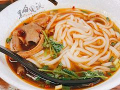 -黑白电视长沙小吃(美林M·LIVE天地东座店)