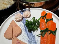 -得意咚瓜·顺德鱼生·冬瓜火锅(深圳首店)