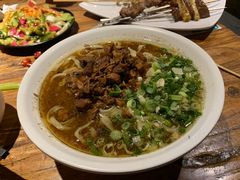 -平娃三宝烧烤·面食(南小街店)