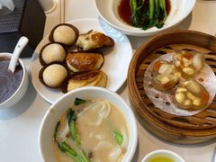 -万龙洲海鲜(大兴绿地缤纷城店)