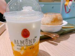 -杏甜品(尖沙咀加拿分道店)