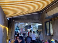 门面-沪西老弄堂面馆(定西路店)