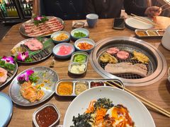 -明洞阿姨·韩式酱蟹烤肉·创意料理(三元桥店)