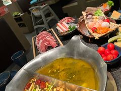 -湊湊火锅·茶憩(打浦桥日月光店)