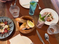 -Golden Lily河内巴黎法越料理餐厅(建国西路店)