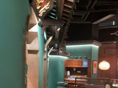 大堂-佬麻雀·剁椒鱼头(京基KK One店)