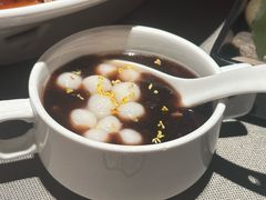 -小厨娘绣中淮扬(总统府大行宫店)