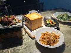 -绿茶餐厅(成都大悦城店)