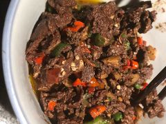 -老湖南民间菜·牛肉十八炒(花都店)