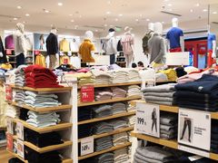 -优衣库(上海颛桥万达广场店)