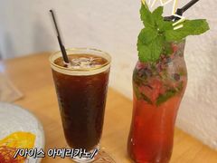 -Mark&Mars Restaurant