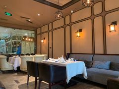 大堂-尘香•传统川菜(创汇首座店)