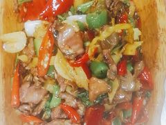 -老滇山寨•云南特色菜•地方菜•民族风情歌舞表演(金碧店)