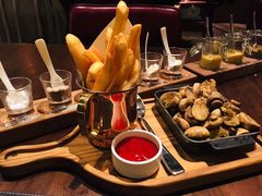 -恰餐厅及酒吧 CHAR Bar & Grill (北京丽都皇冠假日店)