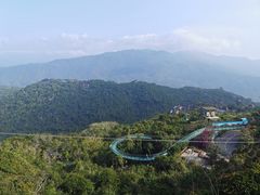 -三亚亚龙湾人间天堂鸟巢度假村