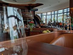 -MONICH牛排融合餐厅(和义大道购物中心店)